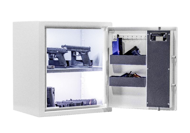 Liten, FG-godkjent safe for hjemmet med en hylle og 2 bokser. 